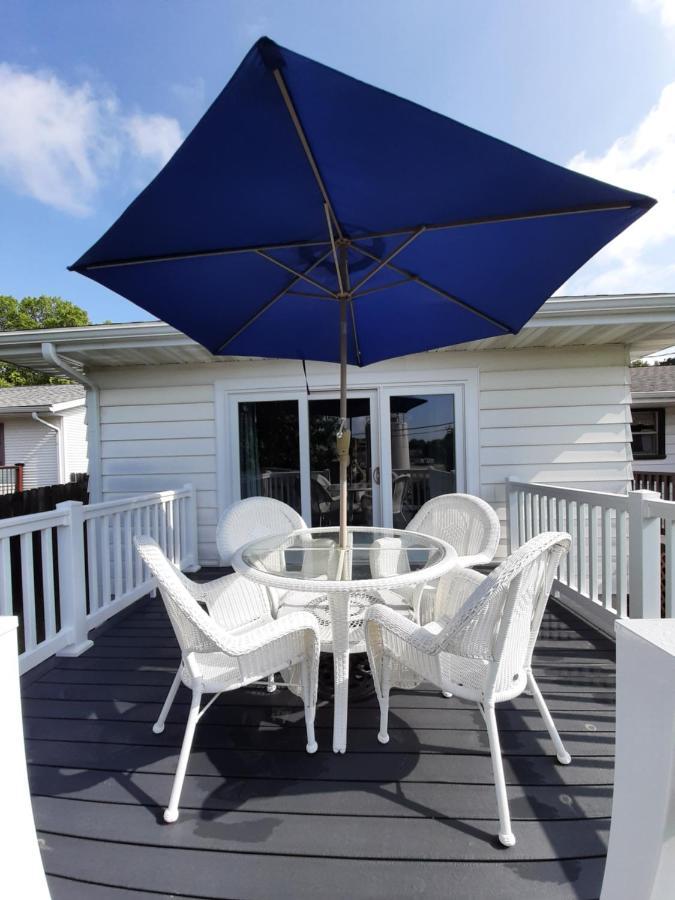 Lovely 2 Bedroom Rental With Deck Monroe Exterior foto